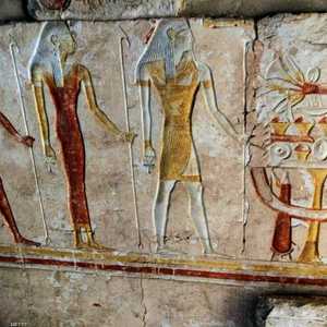 سيتمكن السائح من إجراء حوارات مع الشخصيات التاريخية