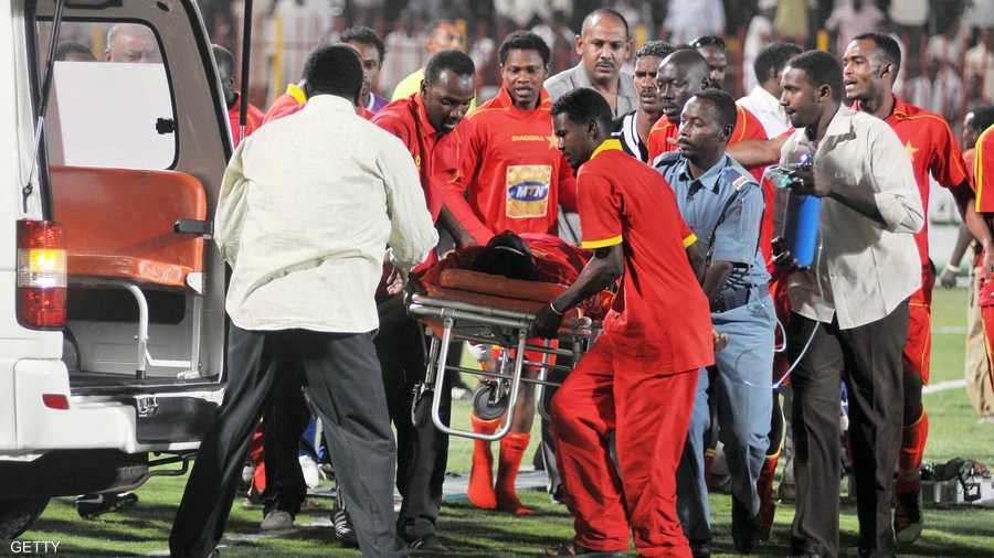 النيجيري إندورانس إيباهور.. 6 مارس 2010.. أسقطته أزمة قلبية أثناء مباراة بالدوري السوداني حيث كان يلعب للمريخ وتوفي بسيارة الإسعاف أثناء نقله للمشفى