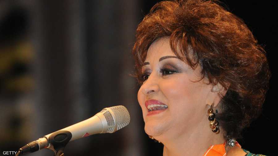 وردة.. رقة وطرب