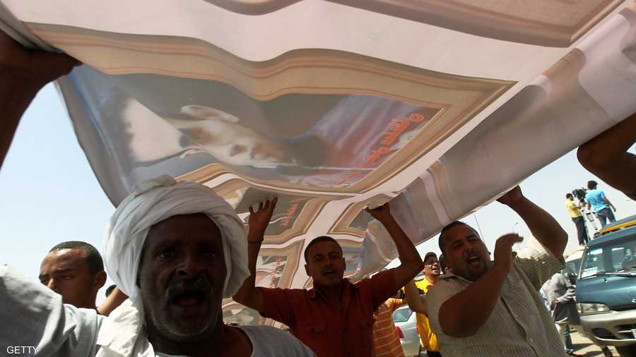 مظاهرة لأهالي ضحايا ثورة 25 يناير تنديدا بحكم المؤبد على مبارك