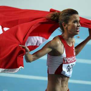 التونسية حبيبة الغريبي تحتفل بفضية 3000 متر حواجز