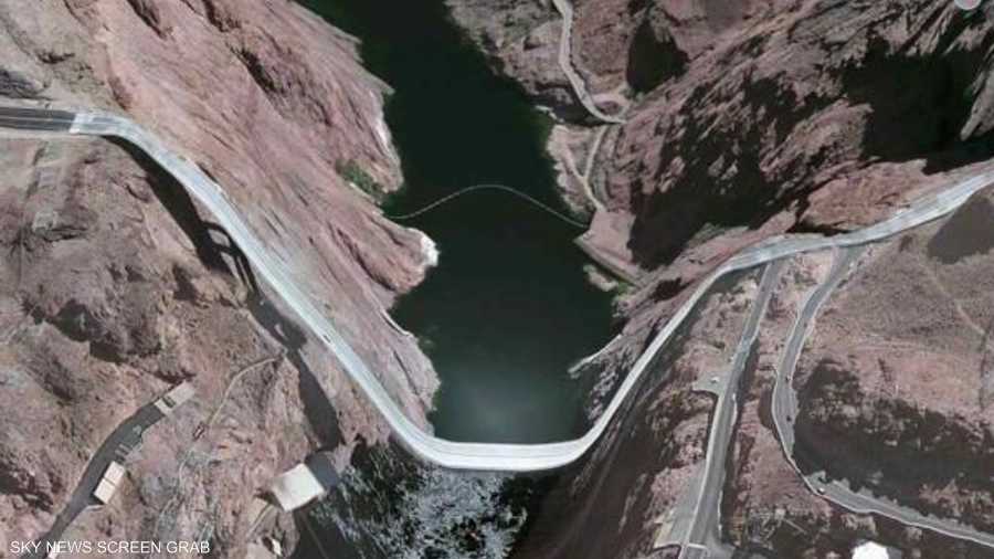 هذا الجسر كما تظهره خرائط أبل يوشك على الانهيار