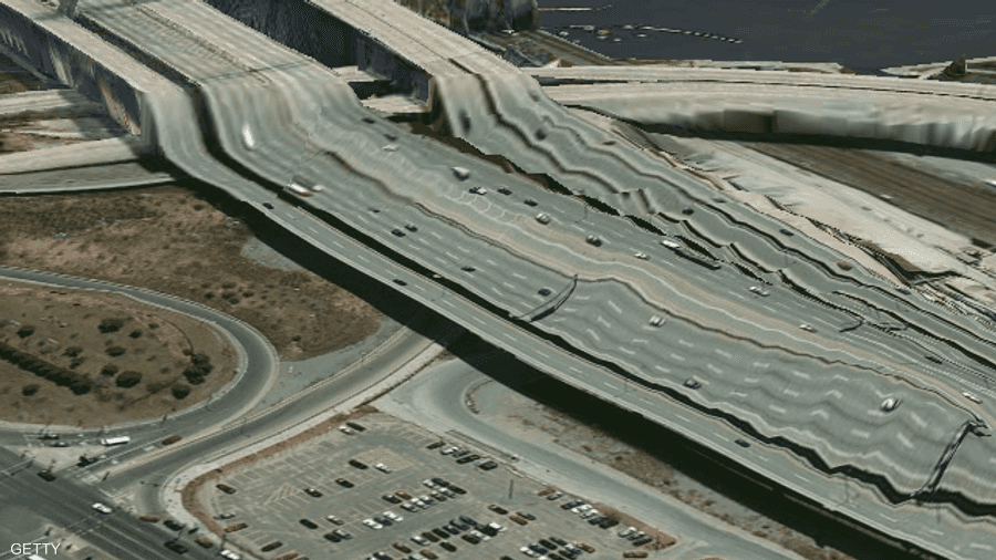 يبدو هذا الطريق في خرائط أبل وكأنه ذاب من حرارة الشمس