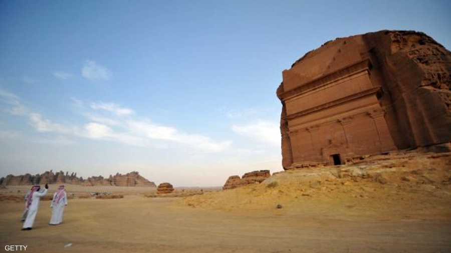 السماح للمواطنين والمقيمين والسياح الأجانب بزيارة مدائن صالح في سبتمبر