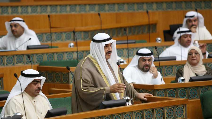 في سابقة هي الأولى من نوعها.. التحقيق مع رئيس وزراء الكويت السابق الشيخ ناصر المحمد الصباح