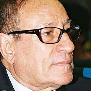 الفنان المصري الراحل محمد العزبي