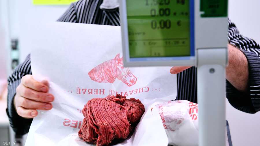 رومانيا دافعت عن نفسها السبت الدفاع عن نفسها، وقالت إن المستوردين الفرنسيين كانوا يعرفوا أن الوجبات ليست مصنوعة من لحم البقر 