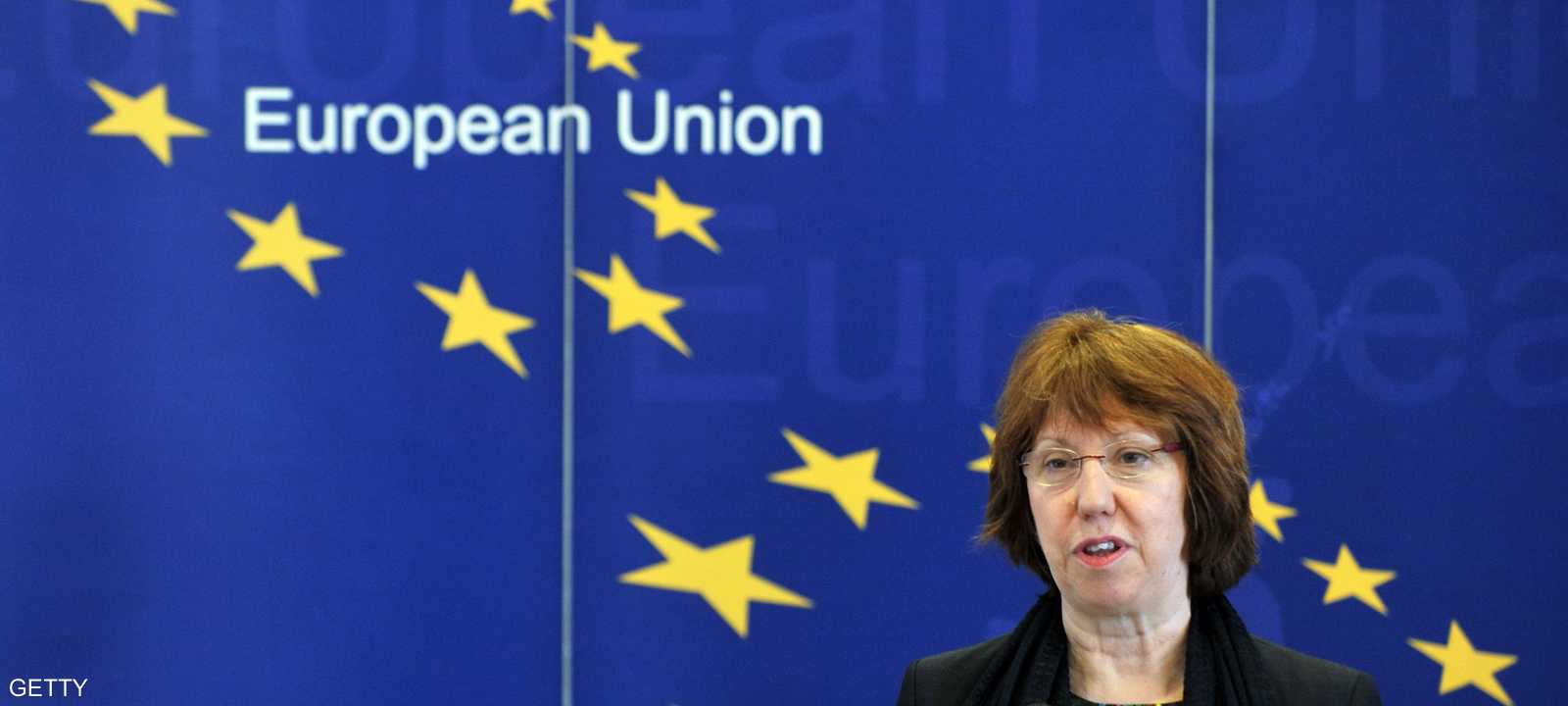 ميركل تواجه معركة انتخابية في سبتمبر قد تقلل جهود الاتحاد الأوروبي اقتصاديا