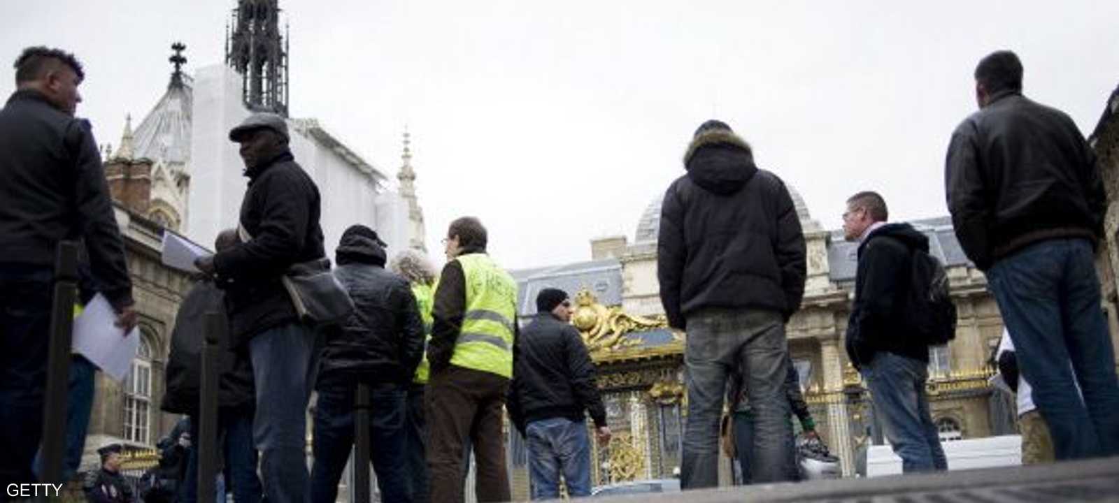 الاقتصاد الفرنسي يعاني الانكماش مؤخرا