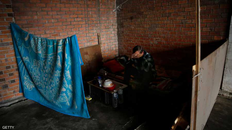 يقدر عدد العاطلين عن العمل بنحو 1.3 مليونا