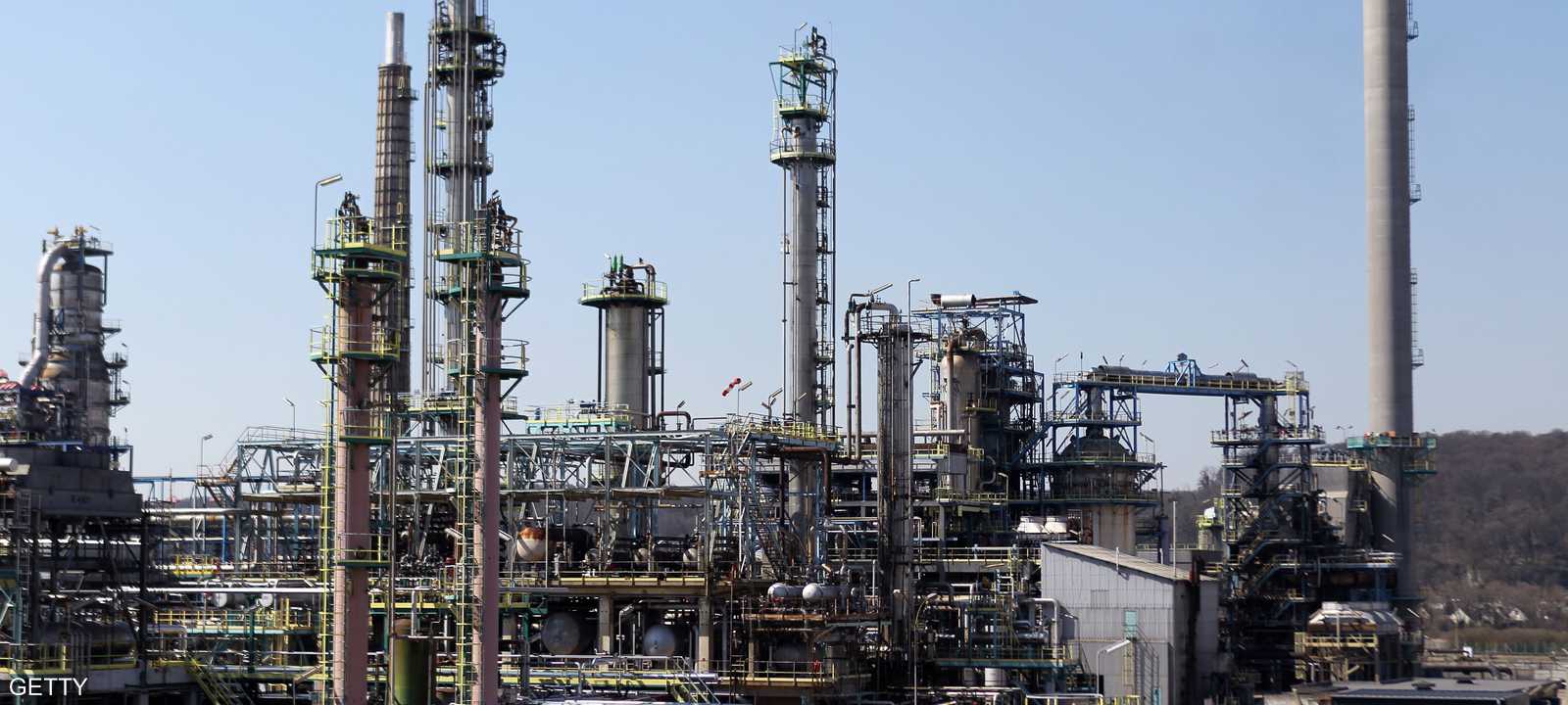 صورة أرشيفية لأحد المنشآت النفطية في ليبيا