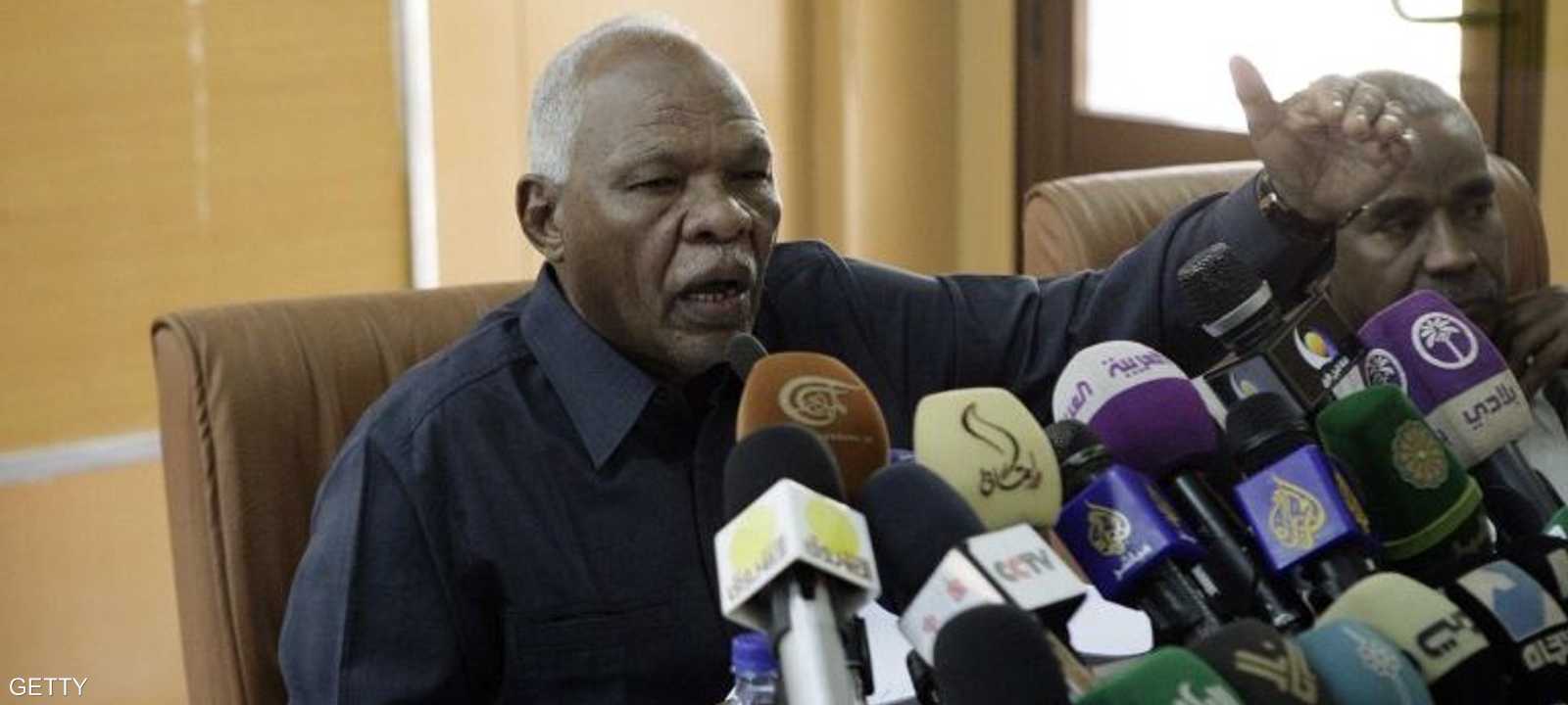 وزير النفط السوداني عوض الجاز