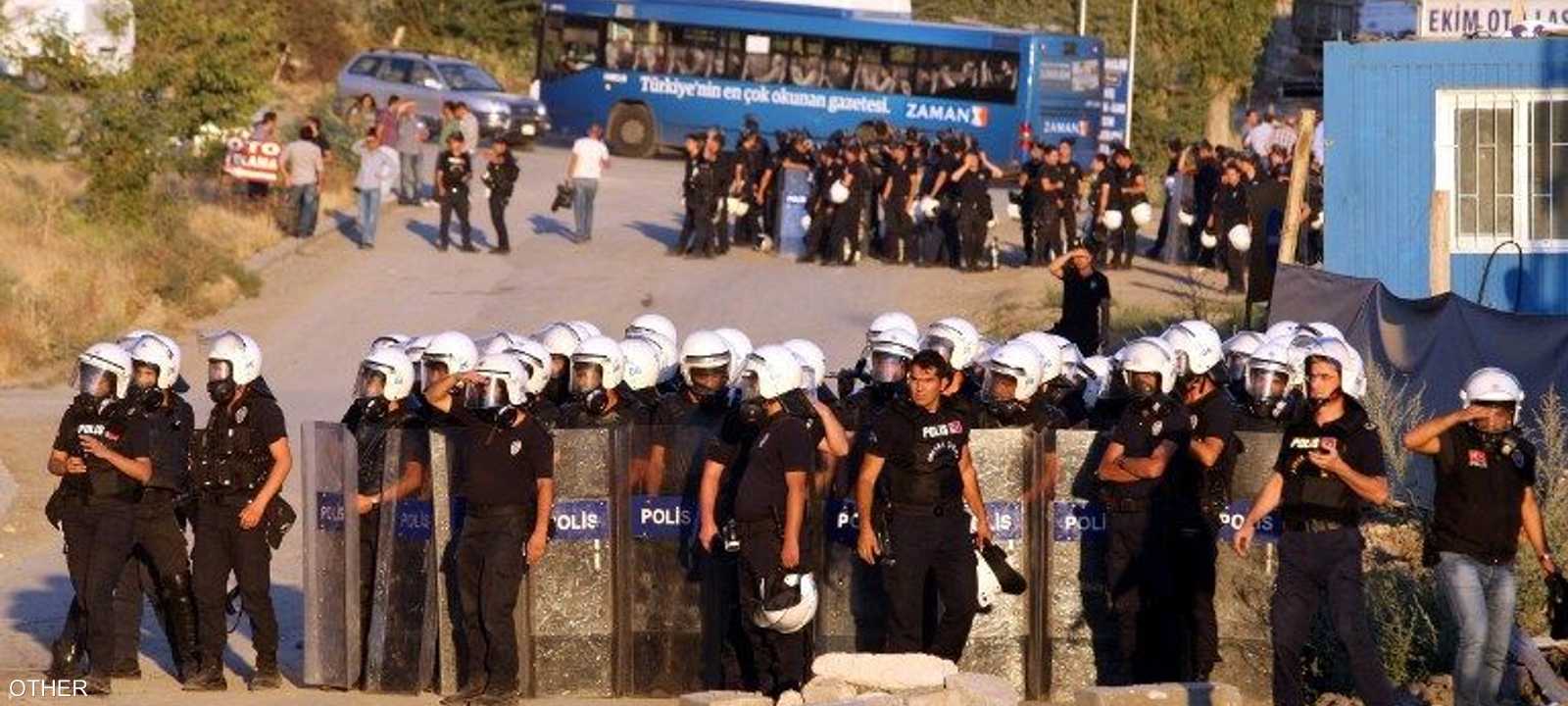 أفرد من الشرطة التركية