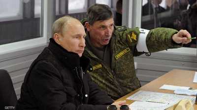 بوتن في مأزق.. "سبب وحيد" يعرقل مغامرة روسيا في أوكرانيا