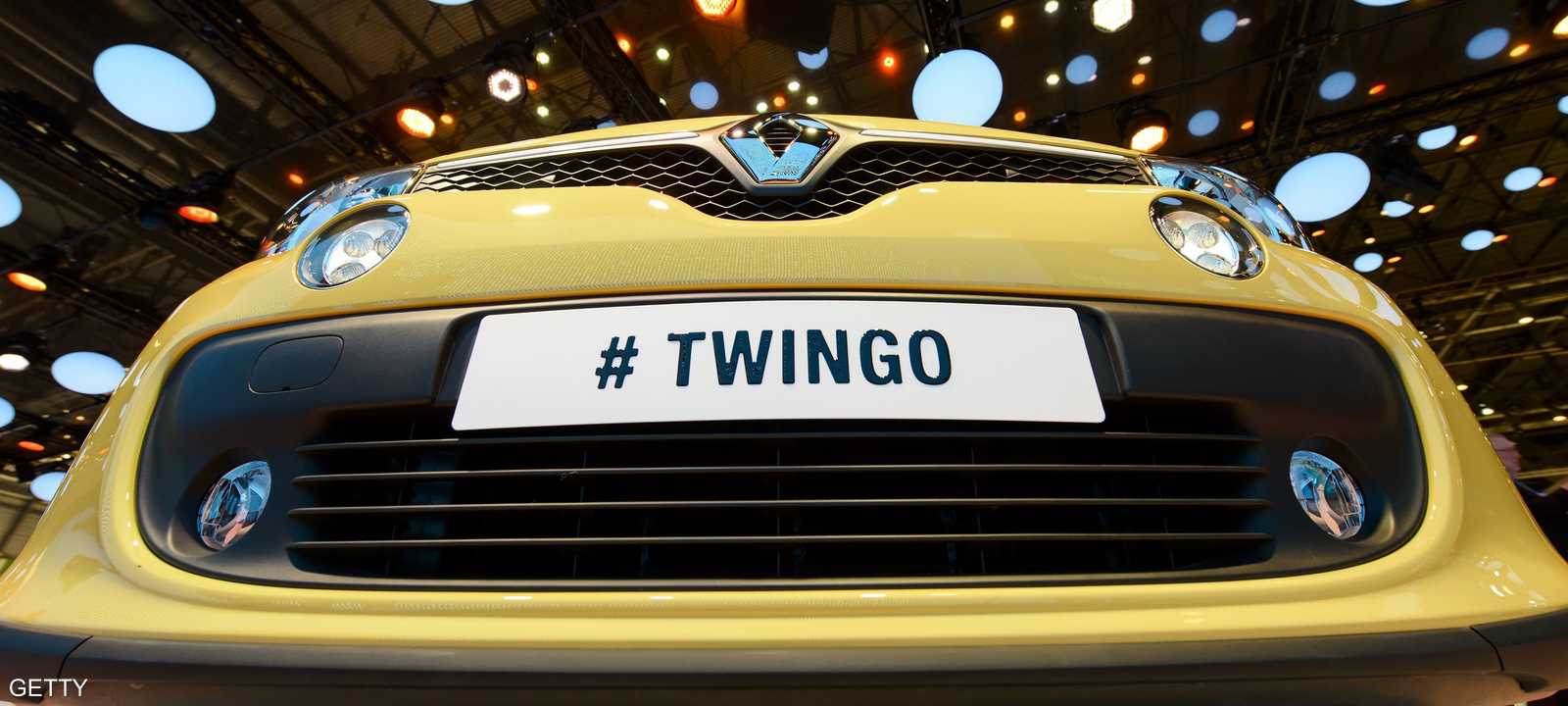 إحدى سيارات رينو الفرنسية