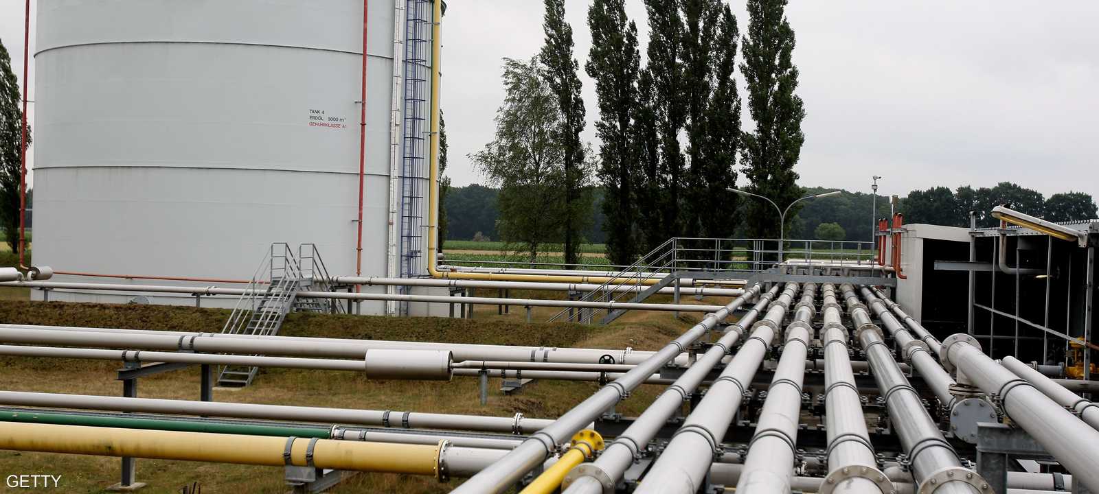 أنابيب لنقل الغاز