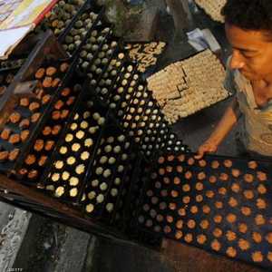 المخابز المصرية تعد كعك العيد