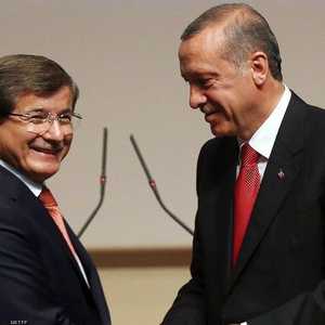 داود أوغلو وأردوغان.. من حلفاء إلى أعداء