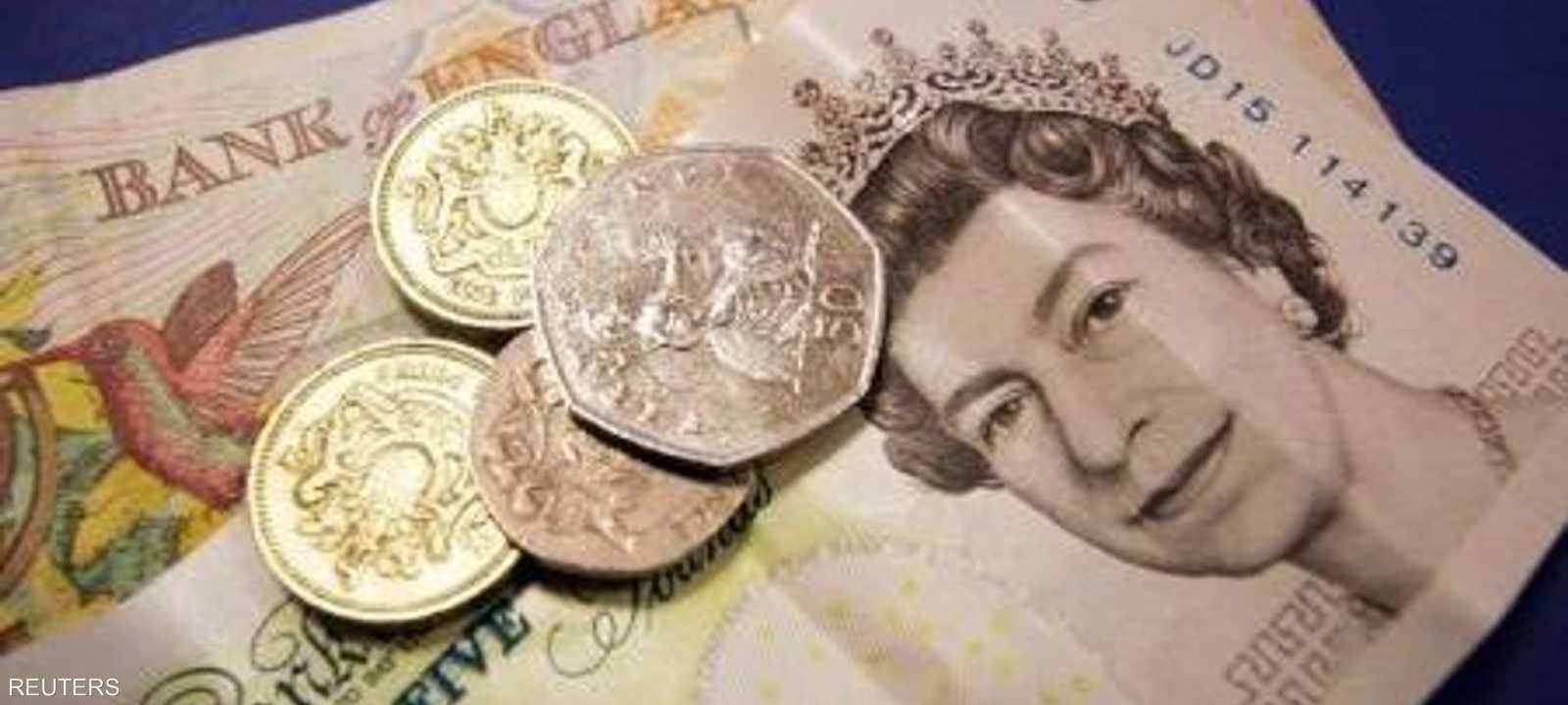 عملات ورقية ومعدنية من الإسترليني