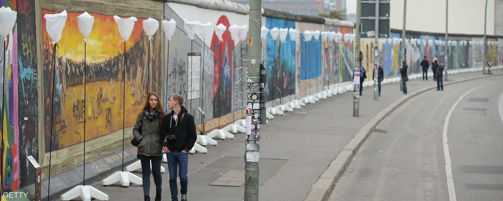 ما تبقى من جدار برلين الذي كان يفصل شطريها الغربي عن الشرقي