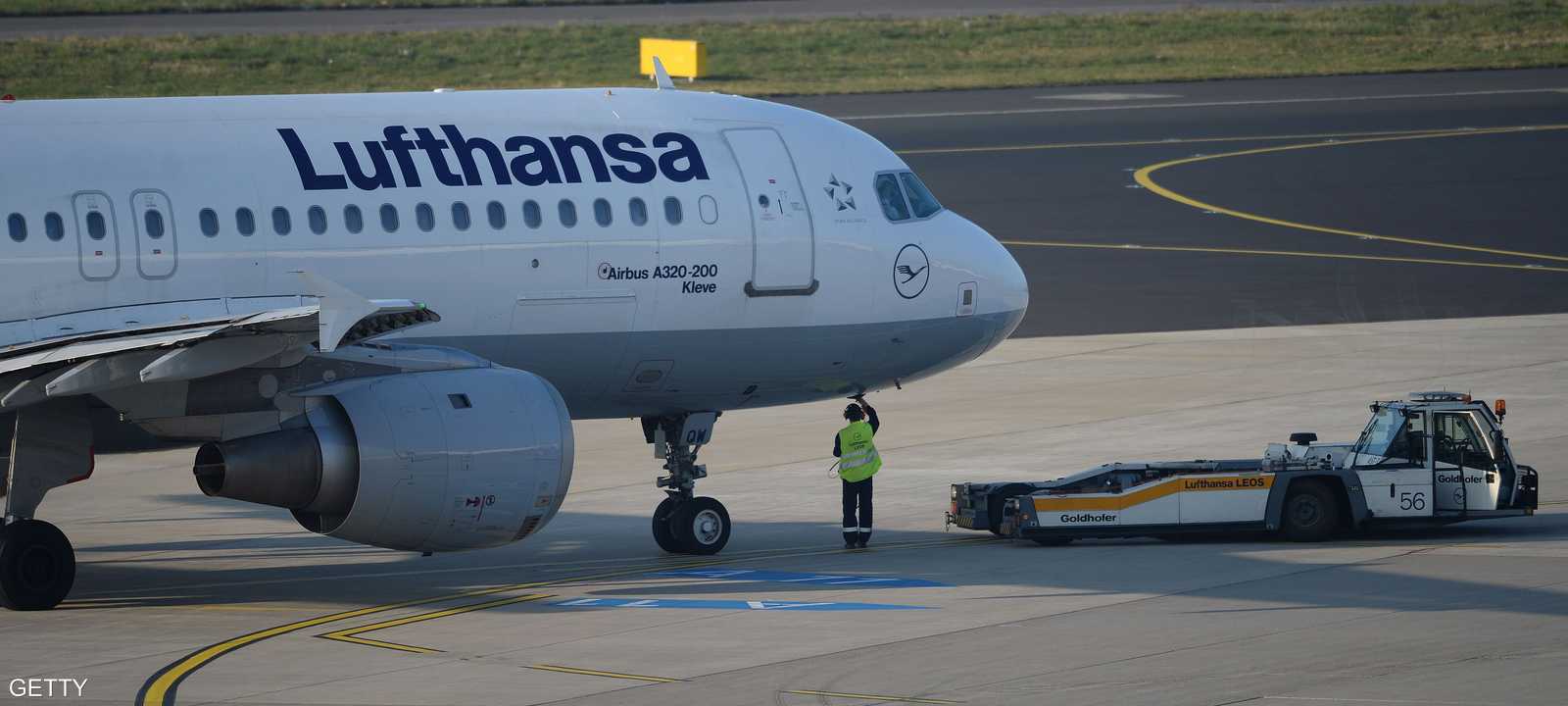 إحدى طائرات لوفتهانزا في مطار دوسولدورف الدولي - أرشيف.