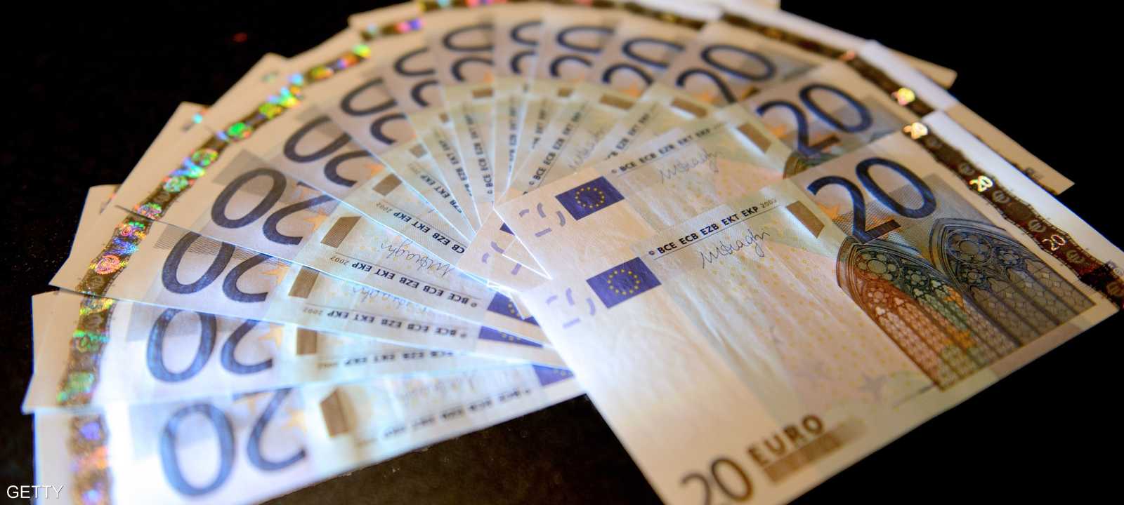 المبلغ سيقدم على دفعات خلال العام 2015.