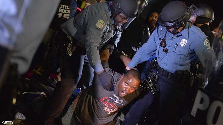 لا يخلو الأمر من مشاهد عنف أحيانا