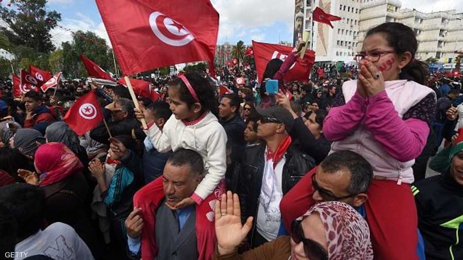 هدفت المظاهرة لتوجيه رسالة للخارج بأن تونس ماضية في كفاح الإرهاب وستواصل تشبثها بالإصلاحات السياسية التي قامت بها