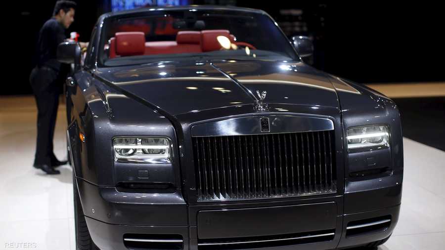 سيارة أخرى وعرض آخر من رولز رويس