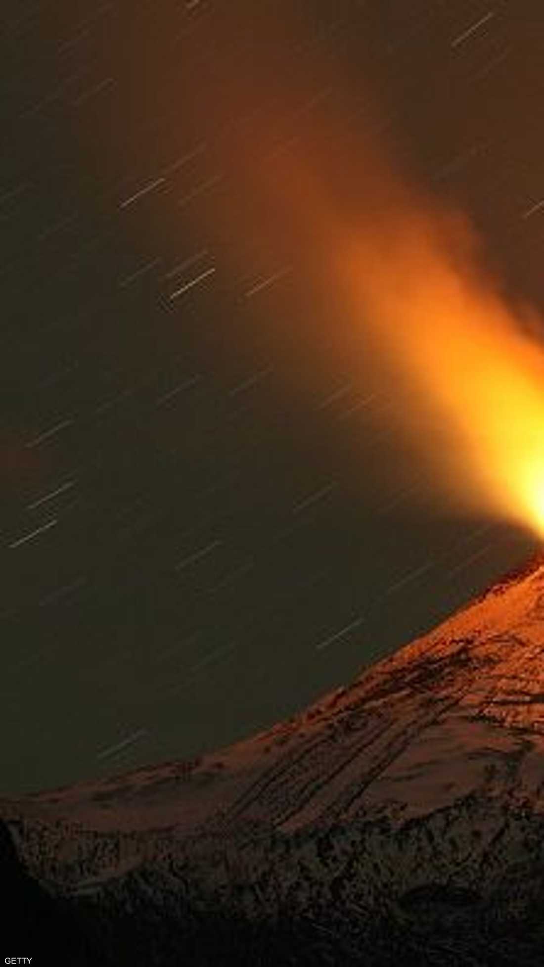 بركان كالبوكو في جنوب تشيلي ثار للمرة الأولى منذ أكثر من خمسة عقود