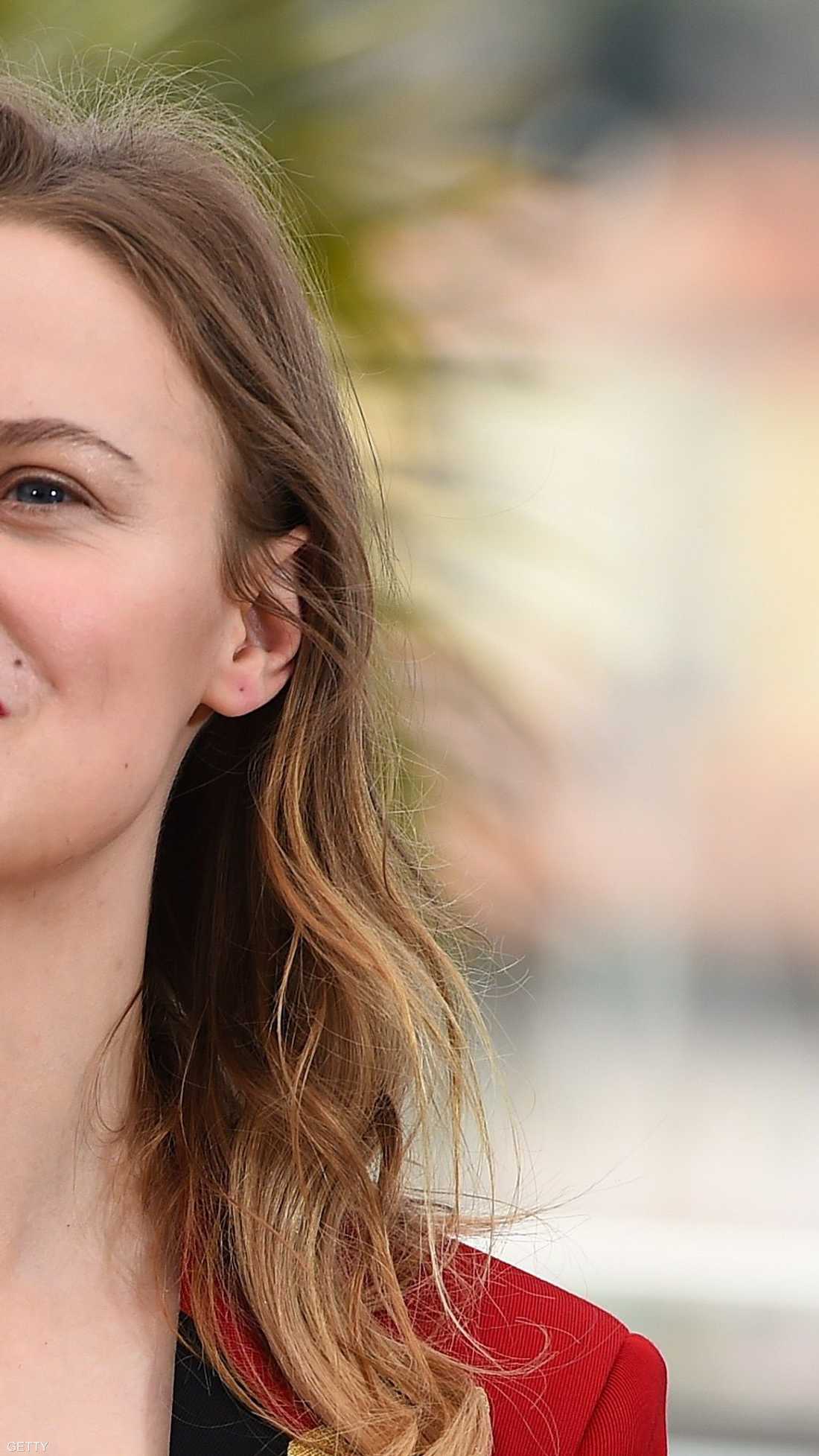  الممثلة الفرنسية سارة فروستير ستحضر حفل الافتتاح الذي يعرض فيلمها لا تيت أوت