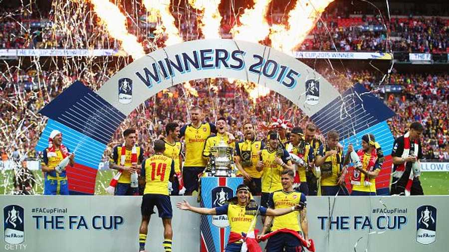 وفي إنجلترا، أحرز فريق أرسنال لقب الكأس وذلك للمرة الثانية على التوالي