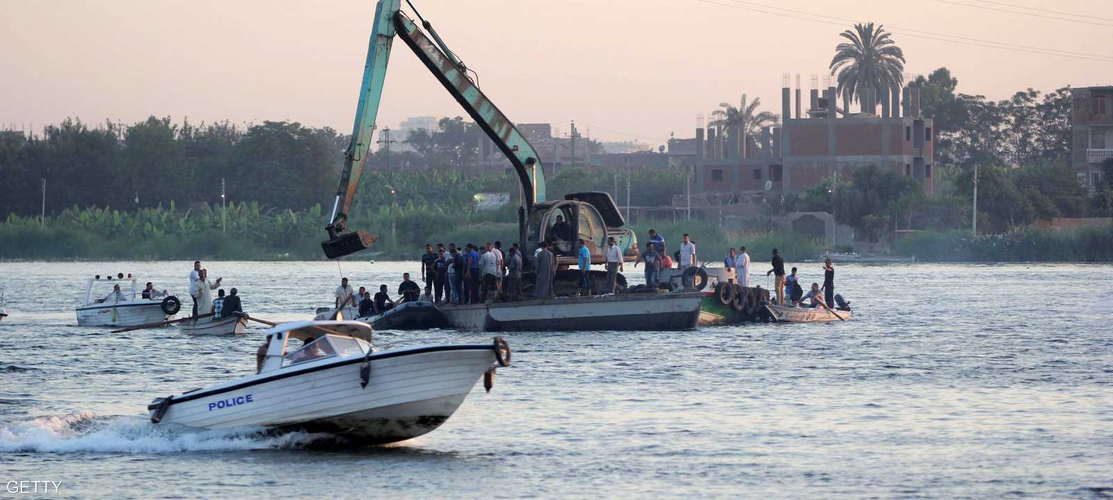 قوارب الشرطة المصرية في نهر النيل
