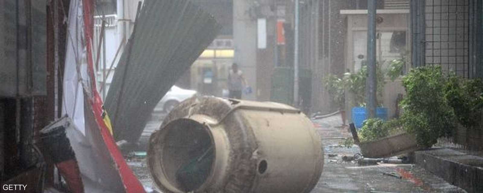 اجتاح الإعصار سوديلور تايوان في ساعة مبكرة من صباح السبت وآثار فوضى عارمة 