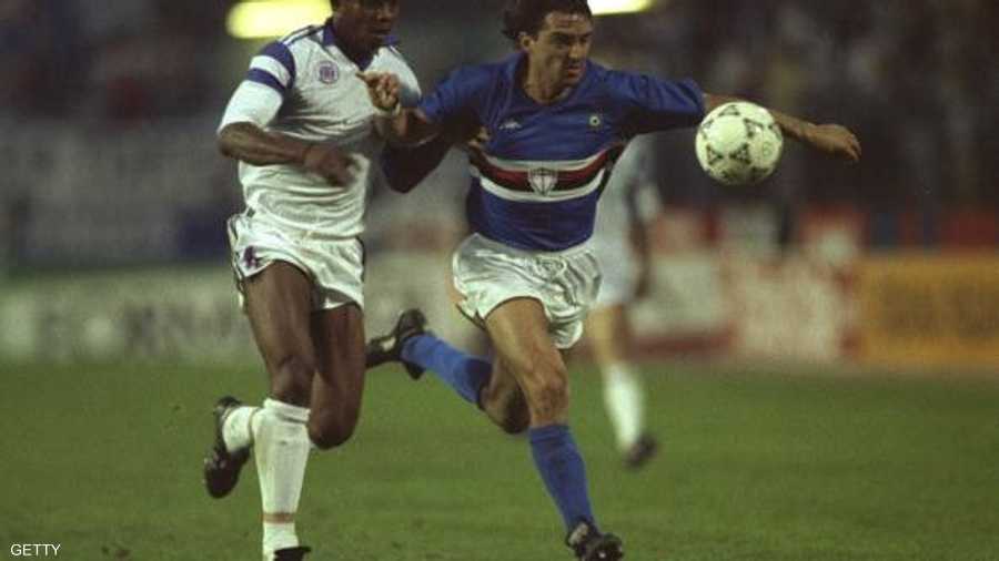 روبرتو مانشيني صنع شهرته مع الفريق الذهبي لسامبدوريا ويقود إنتر ميلانو حاليا