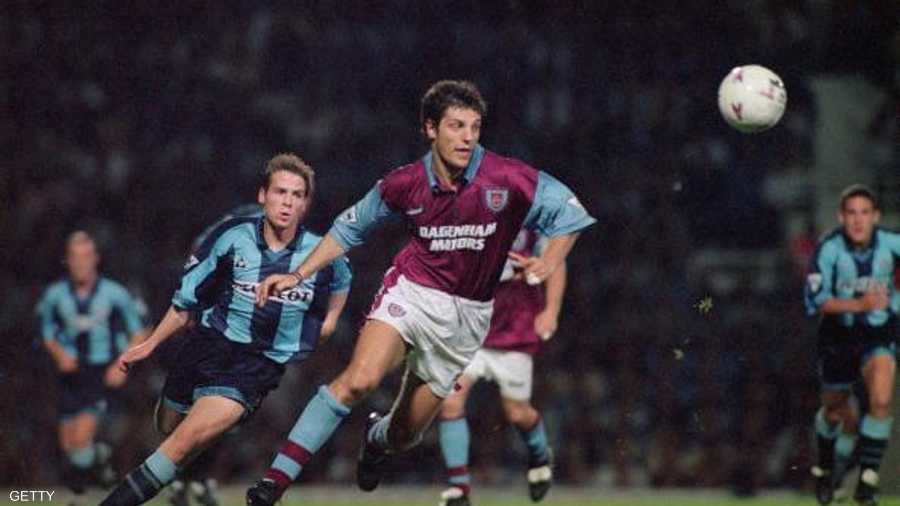 الكرواتي سلافين بيليتش دافع عن ألوان وست هام في تسعينيات القرن الماضي ويقوده حاليا