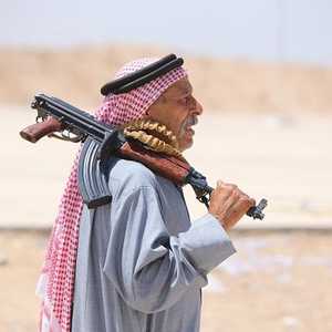 أحد أفراد العشائر السنية في محافظة الأنبار - أرشيفية