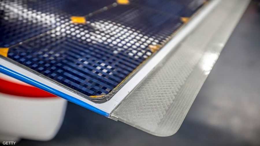 الخلايا الشمسية التي تخزن الطاقة