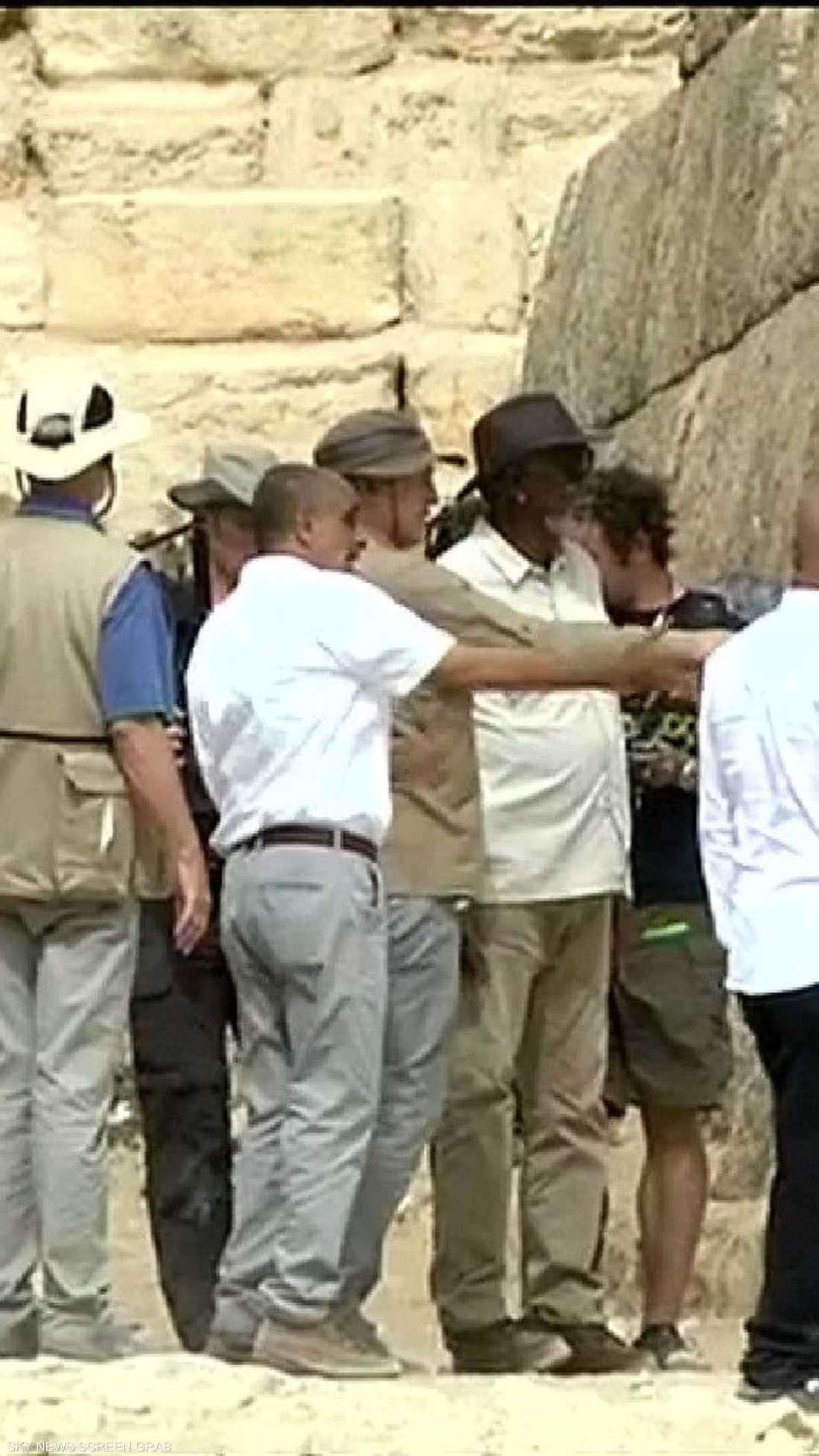 مورغان فريمان وصل منطقة الأهرامات صباح الجمعة قبيل مغادرته إلى القدس