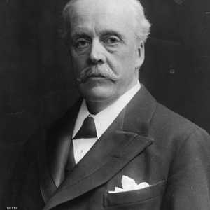 وزير الخارجية البريطاني الأسبق آرثر بلفور