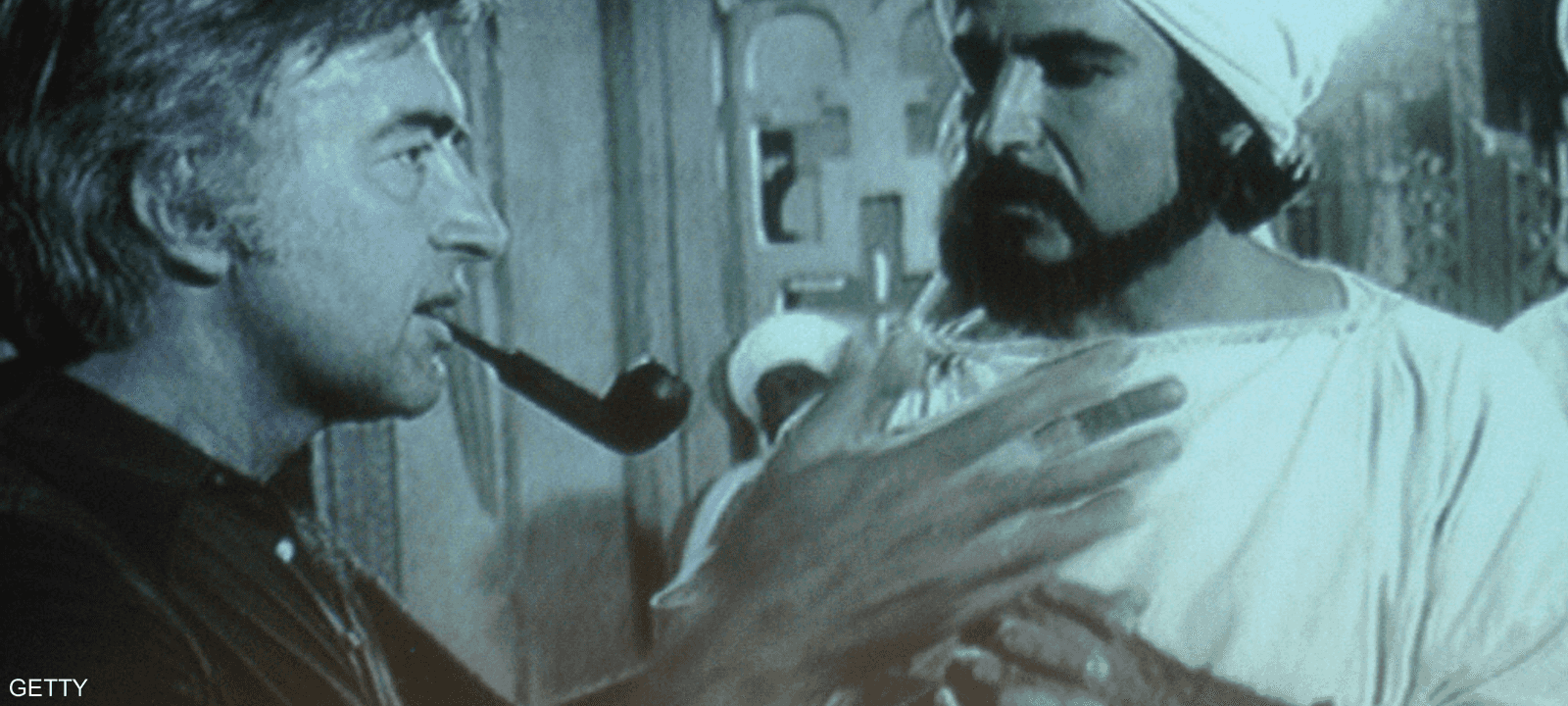 العقاد أثناء إخراج مشاهد من فيلم الرسالة