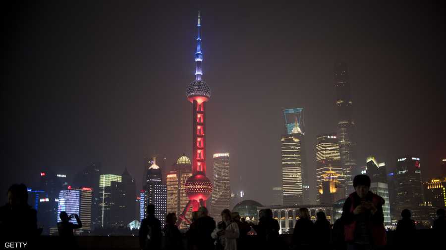 بكين أضاءت أعلام فرنسا على مبانيها