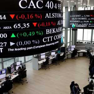 بورصة الأسهم الإلكترونية يورونكست بالقرب من باريس