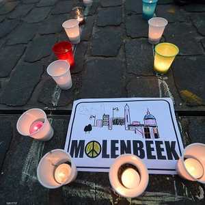 12 فقط شخصا حضروا الفيلم في دار السينما