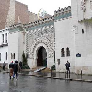 مسجد في باريس