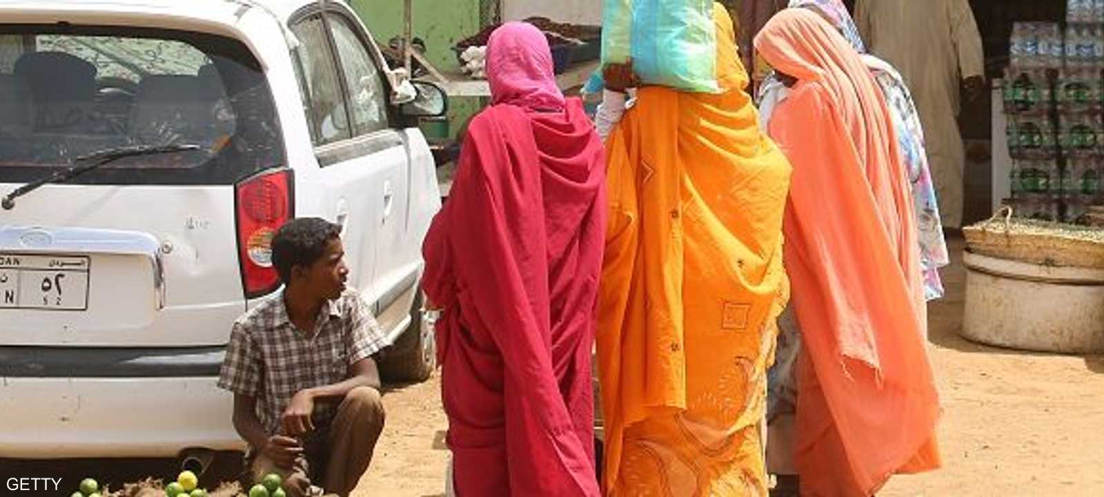 في سوق شعبية بالسودان