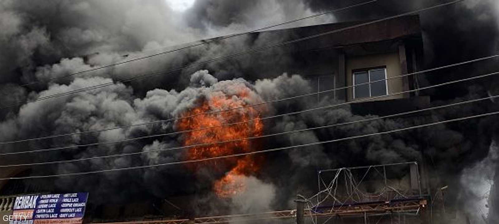 شاهد عيان شاهد الجثث وقد صارت متفحمة