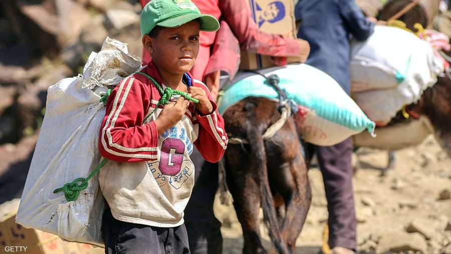 معاناة يثق اليمنيون في نهايتها قريبا بعد دحر ميليشيات الحوثي وصالح