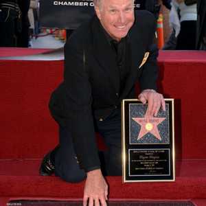 الممثل الأمريكي الراحل، واين روجرز