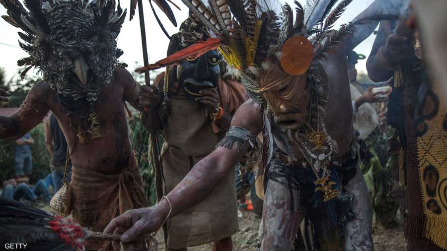 أصول الرقصة الاحتفالية تعود إلى قبيلة بوروكا من مقاطعة بونتاريناس في كوستاريكا